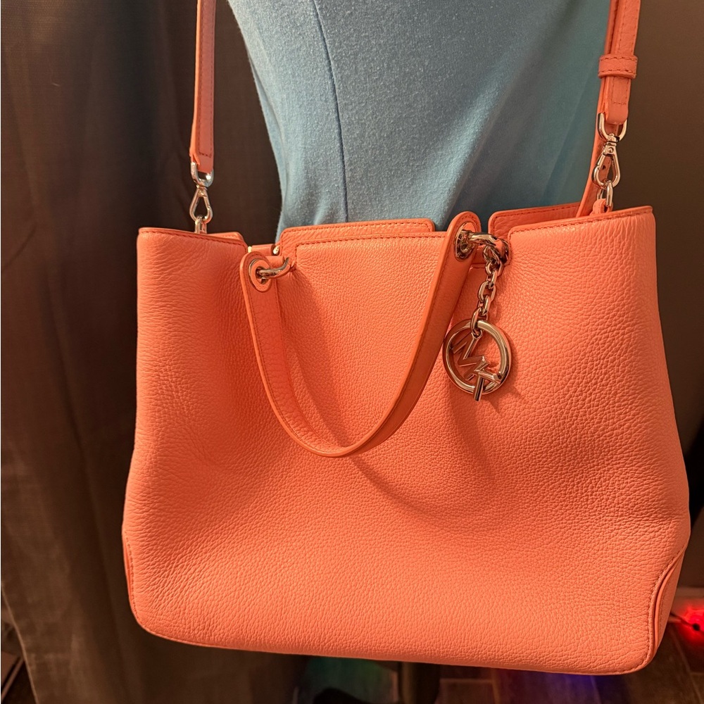 💯 MICHAEL Michael Kors Vibrant Pink  Shoulder Bag